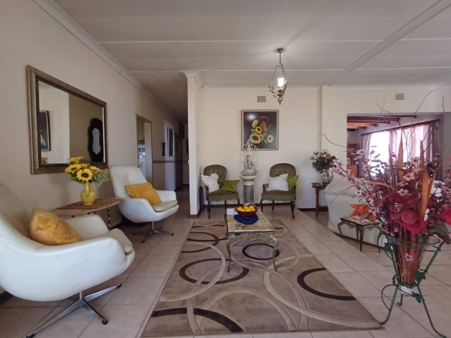 3 Bedroom Property for Sale in Flamwood North West